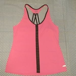 Workout top